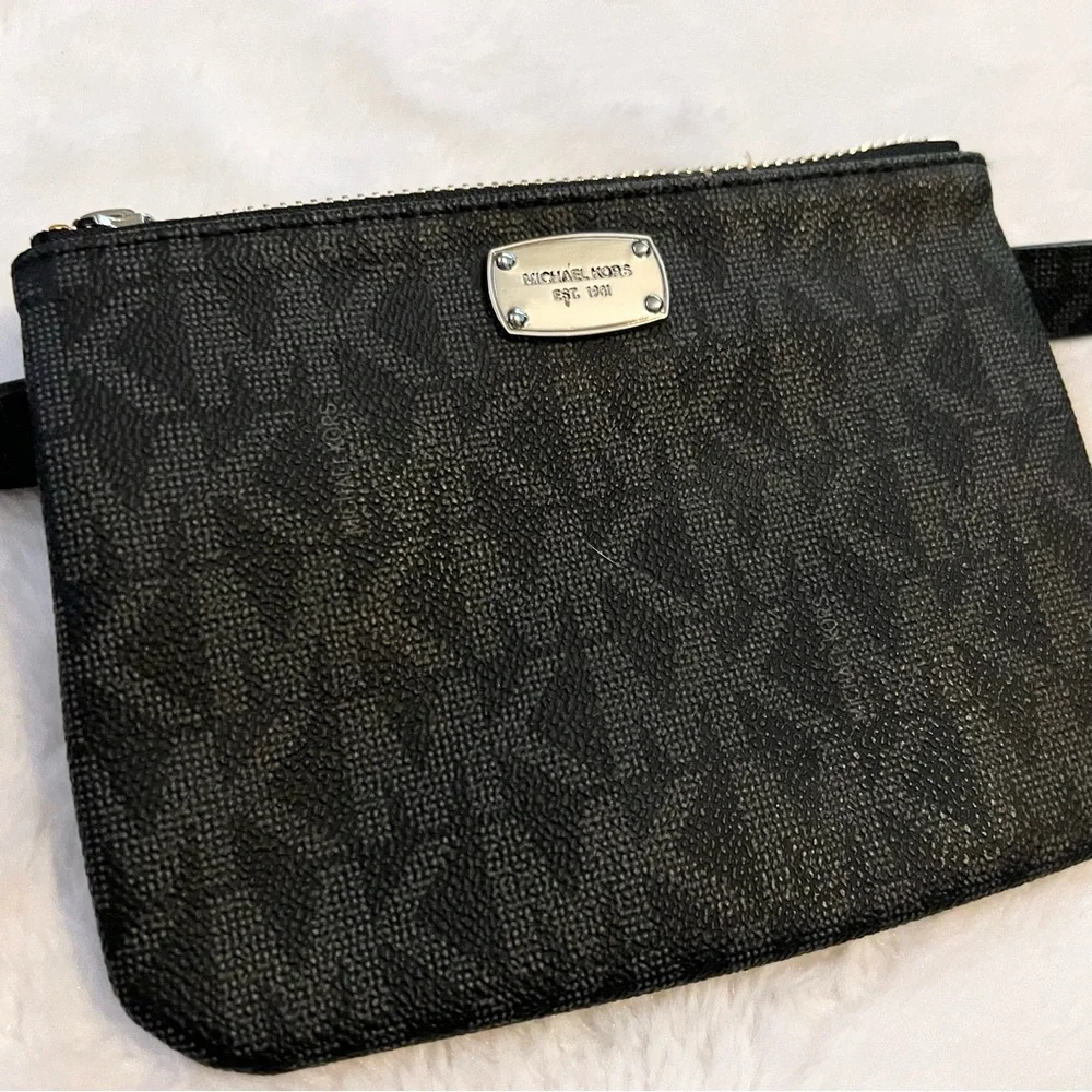 Michael Kors Black MK Logo Designer Belt Bag Fanny Pack Waist Bag